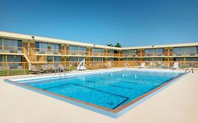 Days Inn By Wyndham Salem, Il